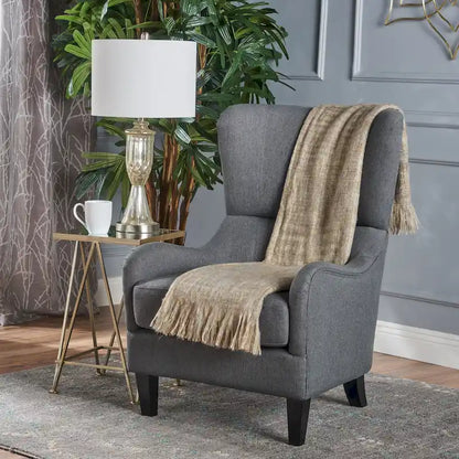 Poltrona a pozzetto con schienale alto e gambe in legno di betulla – 27L x 32,6P x 38,75A