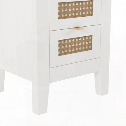 Comodini in legno con superfici in rattan intrecciato e tre cassetti – Confezione da 2
