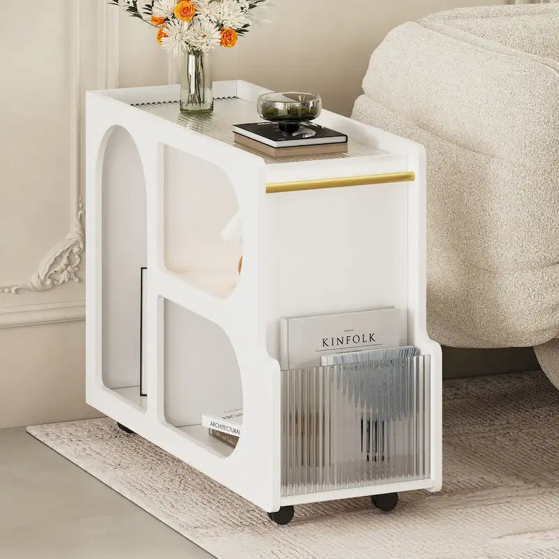 Table d'appoint mobile moderne de 31,5 avec verre trempé cannelé de 5 mm d'épaisseur, roulettes verrouillables et barre ronde dorée