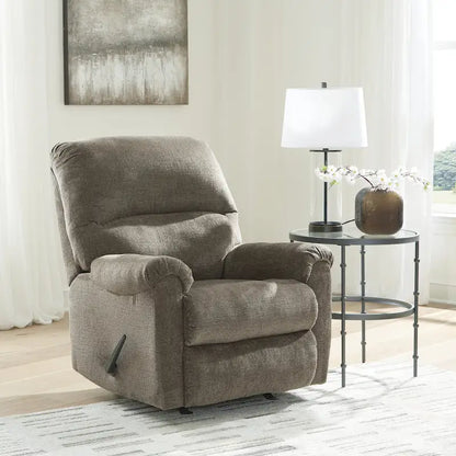 Poltrona reclinabile Stonemeade di Signature Design by Ashley