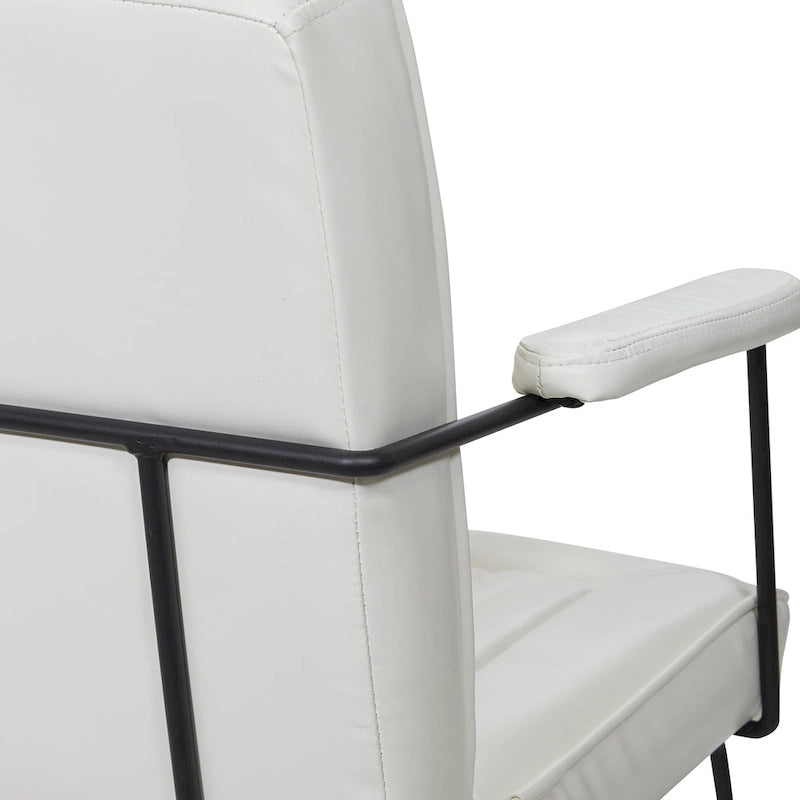 Poltrona con Accenti in Ecopelle con Base a Slitta – Design Moderno e Minimalista