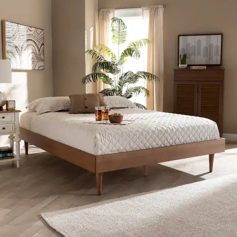Mid-Century Modern Wood Platform Bed Frame – Clean Lines & Solid Construction