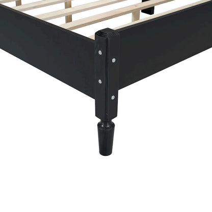 Letto a piattaforma in legno con testiera in rattan naturale